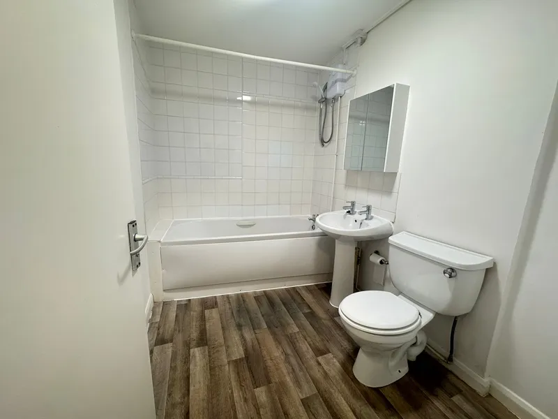 1 Bed Student Flat // Jul 2026 - Image 5